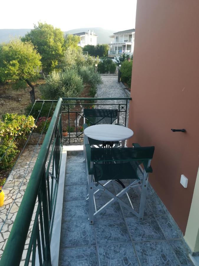 Villa Eleftheria Karavomylos Bagian luar foto