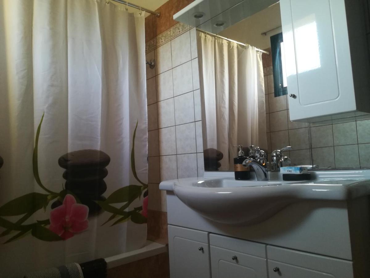 Villa Eleftheria Karavomylos Bagian luar foto