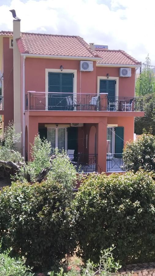 Villa Eleftheria Karavomylos Bagian luar foto